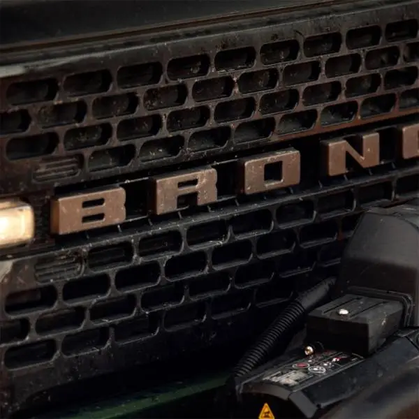 Ford Racing 2021+ Bronco Grille Lettering Overlay Kit - Bronze image 3