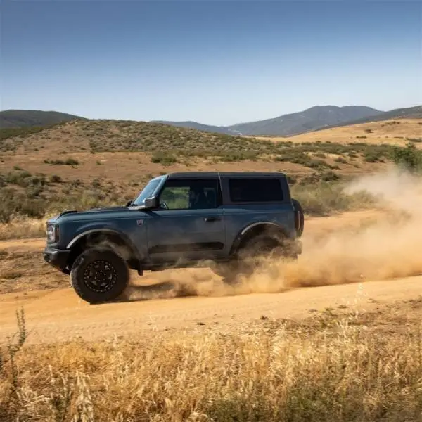 Ford Racing 21-23 Bronco (2Dr) Off-Road Suspension 2in Lift Kit image 3