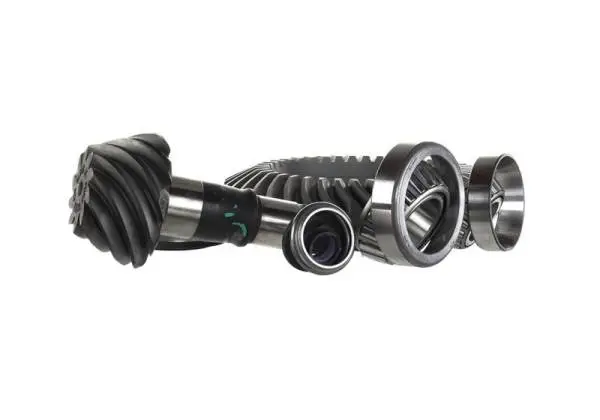 Ford Racing 8.8in 4.10 Ring Gear and Pinion image 4