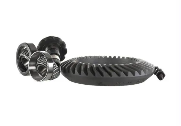 Ford Racing 8.8in 4.10 Ring Gear and Pinion image 7
