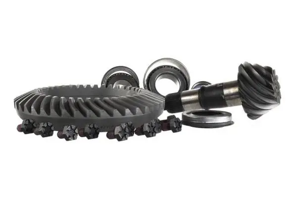 Ford Racing 8.8in 4.10 Ring Gear and Pinion image 8