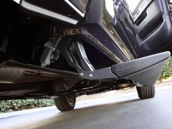 AMP Research 2013-2015 Dodge Ram 1500/2500/3500 All Cabs PowerStep Plug N Play - Black image 6