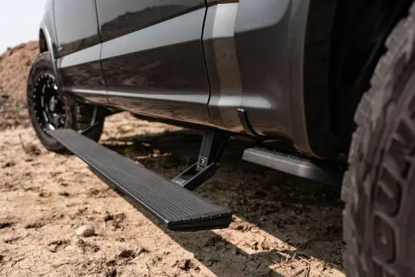AMP Research 2015-2017 F150 All Cabs PowerStep Xtreme - Black image 3
