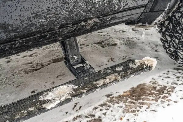 AMP Research 19-22 Ram 1500 Crew Cab PowerStep Xtreme - Black (Incl OEM Style Illumination) image 4