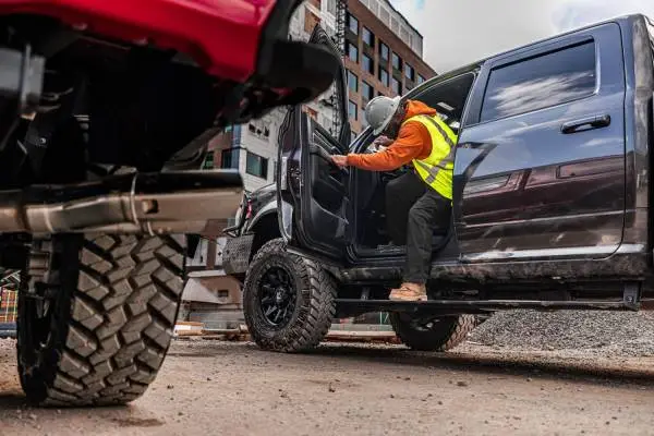 AMP Research 2022 Ford F-250/350/450 SuperCrew (Sync 4 & Regular Models) PowerStep Vision image 2