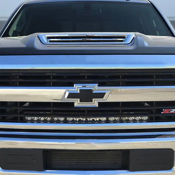 Baja Designs 2017 Chevreolet Silverado 2500/3500 HD 30in OnX6+ Grille Light Bar Kit - 5000K Daylight image 2