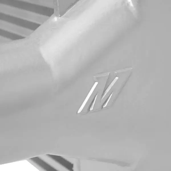 Mishimoto 01-05 Chevrolet 6.6L Duramax Intercooler (Silver) image 7
