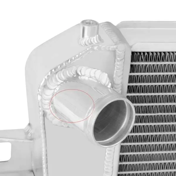 Mishimoto 06-10 Chevy 6.6L Duramax Radiator image 5