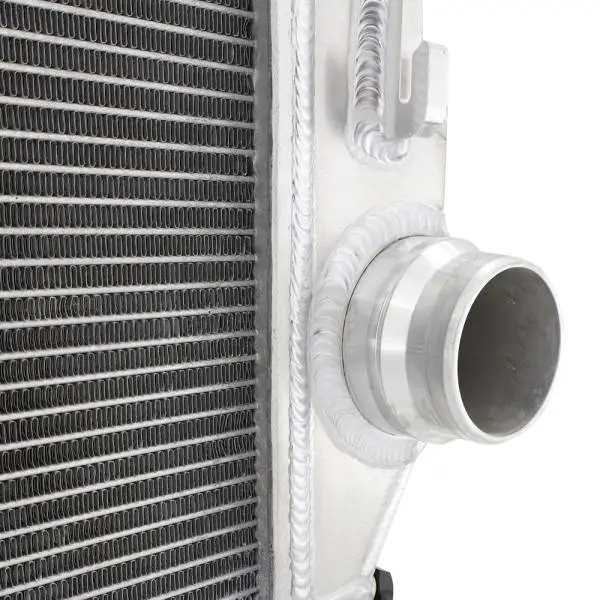 Mishimoto 17-19 Chevrolet/GMC 6.6 L5p Duramax Radiator image 5