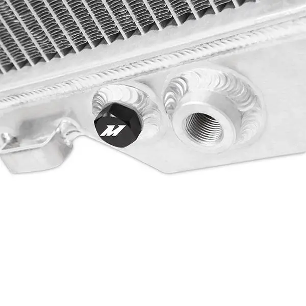 Mishimoto 03-07 Ford F250 w/ 6.0L Powerstroke Engine Aluminum Radiator image 3