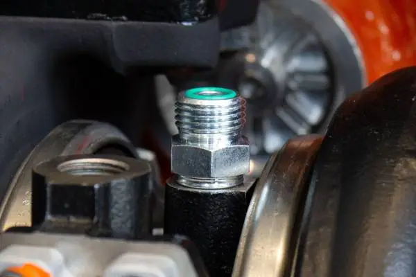 Fleece Performance 94-20 Cummins Factory Oil Feed Line Replacement (Holset Turbo) image 4