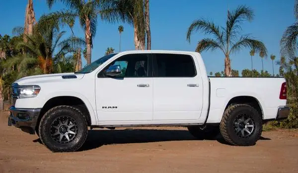 ICON 2019+ Ram 1500 2-3in. 2.5 VS RR Coilover Kit image 5