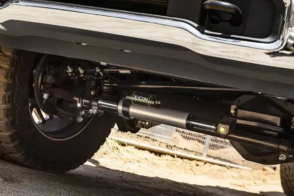 Icon 05-24 Ford F-450/F-550 2.5 PB Centerline Stabalizer Kit image 3