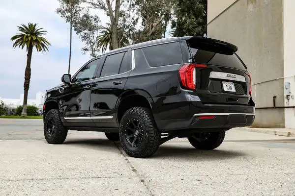 ICON 21-23 Chevrolet Tahoe/Suburban & GMC Yukon/Yukon XL 2.5 Series Coilover Kit 3in-4in Lift image 4