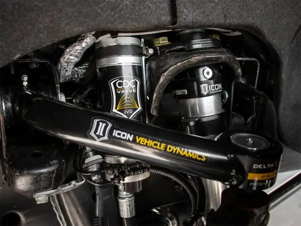 ICON 2020+ GM HD 0-2in 2.5 Series CDCV Shock System w/Tube UCA image 6