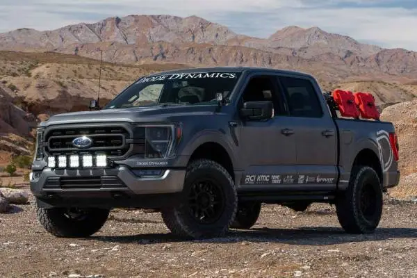 Diode Dynamics 21-22 Ford F-150 SS5 Grille CrossLink Lightbar Kit - Sport - White Combo image 5